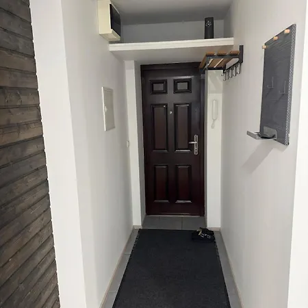 Apartment Downtown Riverside With Parking