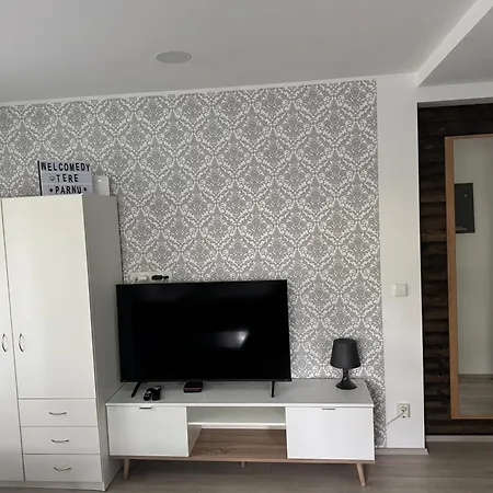 Downtown Riverside With Parking パルヌ