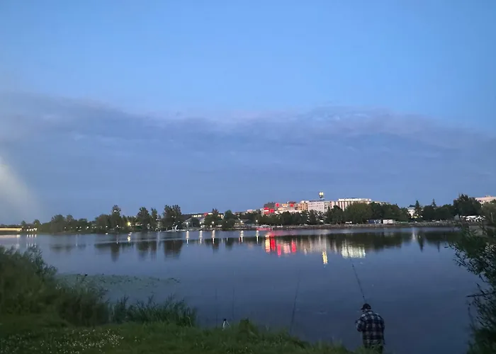 شقة Downtown Riverside With Parking *