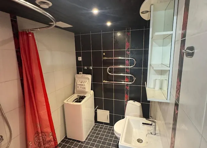 Downtown Riverside With Parking